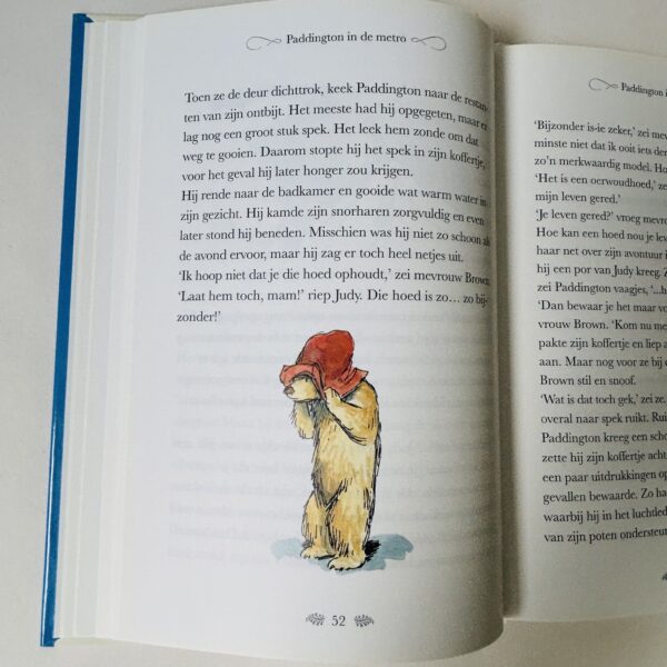 Boek verzamelde verhalen van Het beertje Paddington - jaar 2009 (8)