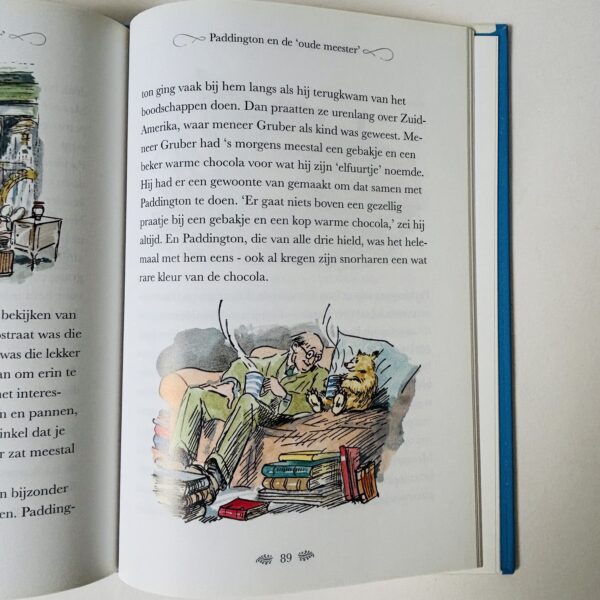 Boek verzamelde verhalen van Het beertje Paddington - jaar 2009 (9)