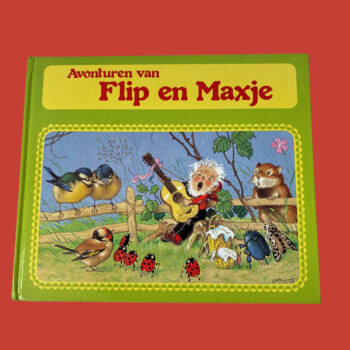 Vintage boek met de Avonturen van Flip en Maxje uit 1983