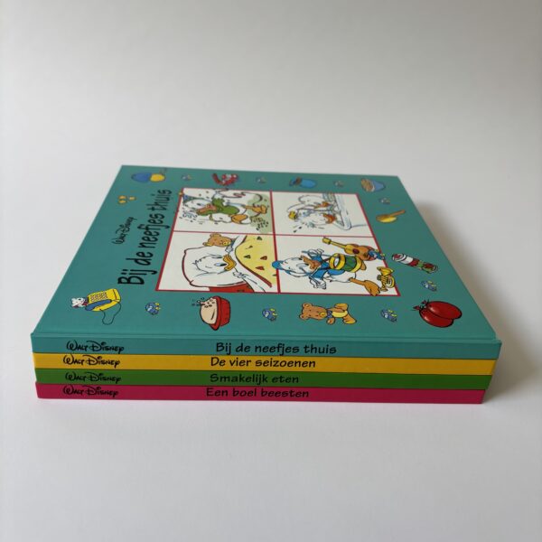 Box Walt Disney met 4 boeken Zó heet dat! uit 1999 (4)