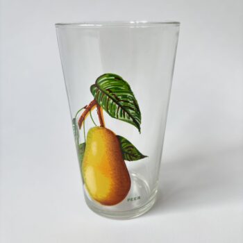 Vintage limonade glas van VMC Reims France met afbeelding van een peer