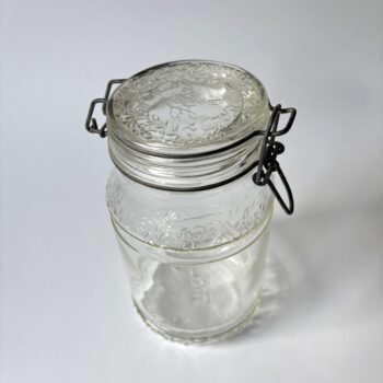Vintage glazen voorraadpot van Floral Cove Italy