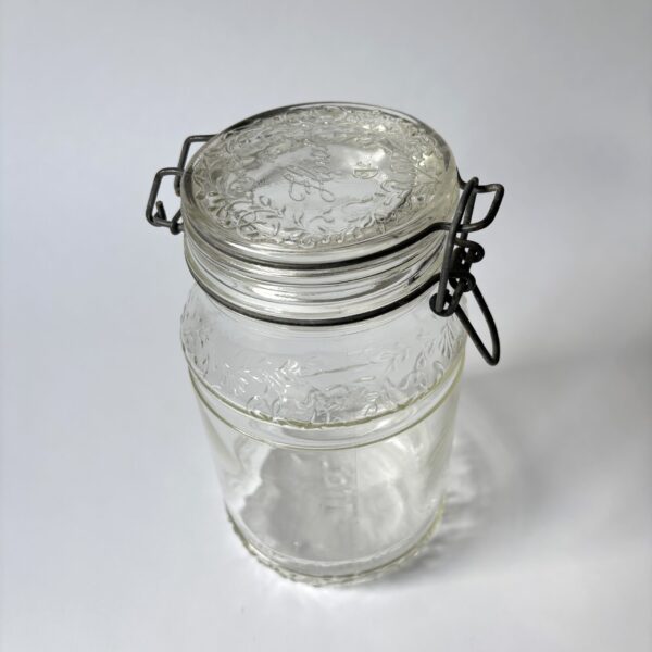 Glazen voorraadpot Floral Cove Italy - 1,5 liter - hoogte 21 cm (1) Vintage glazen voorraadpot van Floral Cove Italy