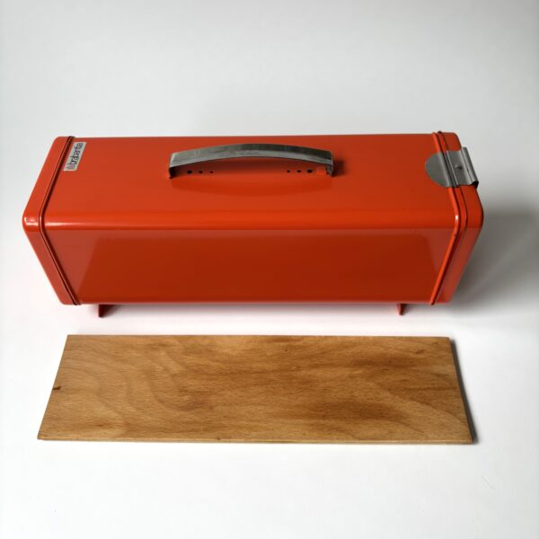 Ontbijtkoek blik Brabantia met plankje - kleur oranje - 32x10x14 cm (3)