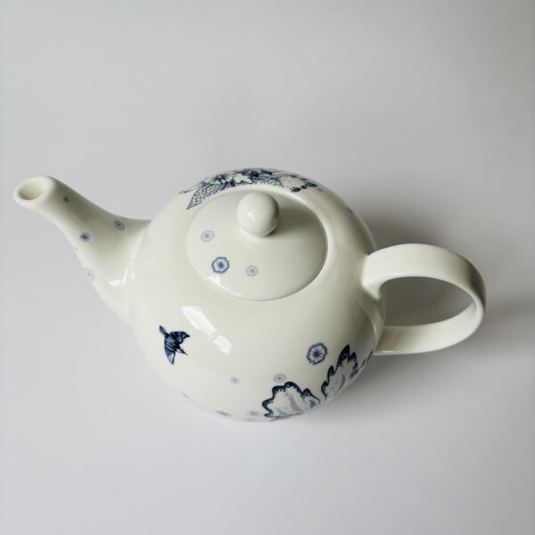 Theepot Cato designed for Douwe Egberts