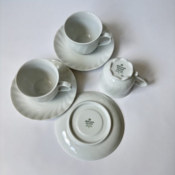 Koffiekopjes met schotel Seltmann Weiden - porselein - inhoud 150 ml - 3 stuks (2) Koffiekopjes met schotel Seltmann Weiden - porselein - inhoud 150 ml - 3 stuks (2)