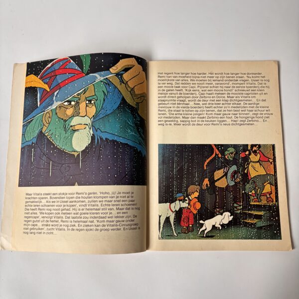 TV-album Alleen op de Wereld - - deel 1 tot en met deel 6 (8) Vintage TV-albums Alleen op de Wereld uit 1979, deel 1 t/m deel 6