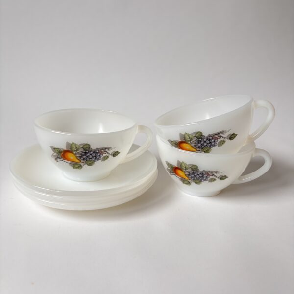 Theekop - soepkop met schotel van Arcopal Fruits de France - 3 stuks (3)