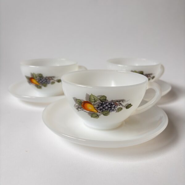 Theekop - soepkop met schotel van Arcopal Fruits de France - 3 stuks (4)