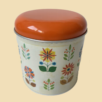 Vintage rond blik van Worcester Ware gedecoreerd met bloemen in vrolijke kleuren