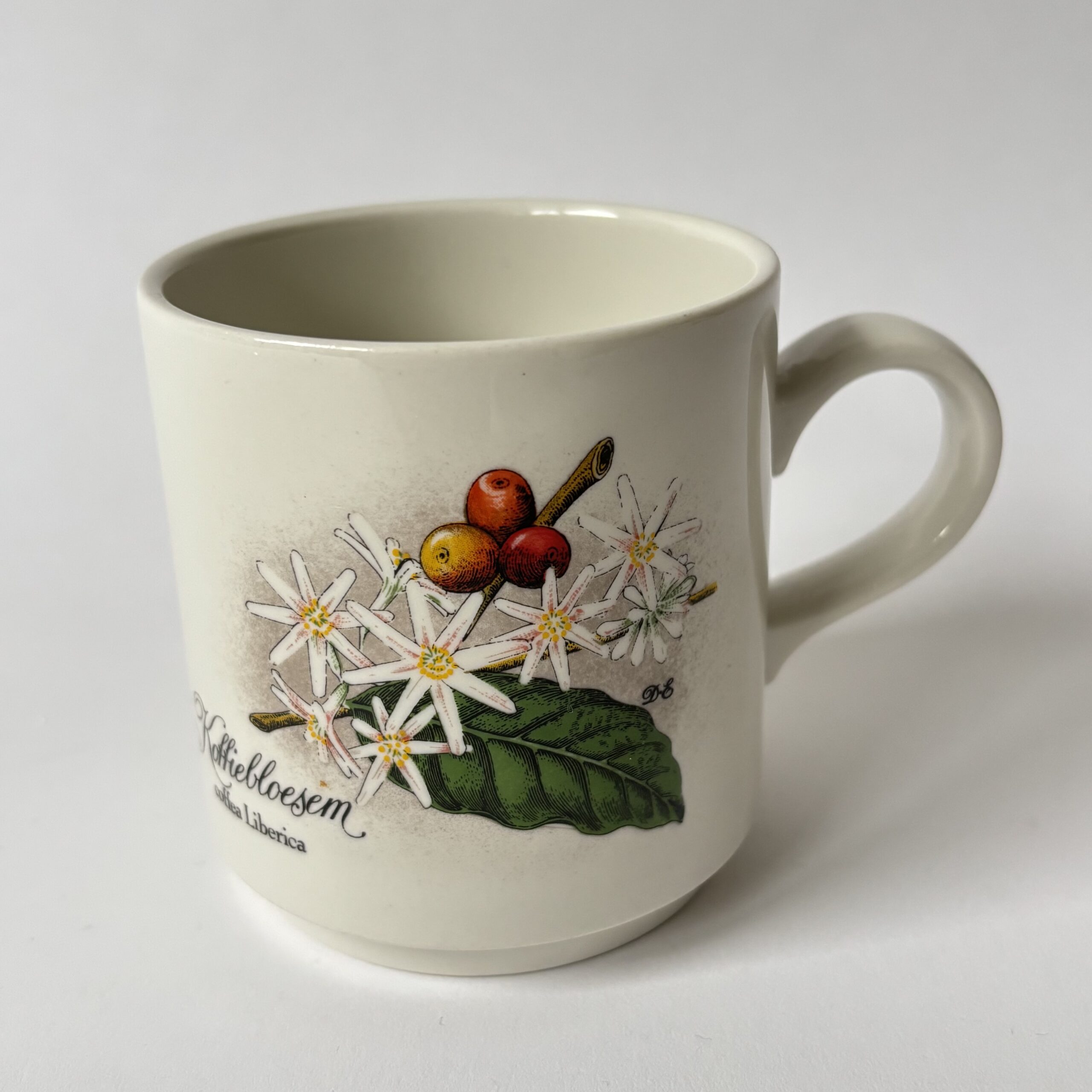 Koffie mokken – bekers van Villeroy & Boch – koffietak-koffiebloesem – 2 stuks (2) Koffie mokken – bekers van Villeroy & Boch – koffietak-koffiebloesem – 2 stuks (2)