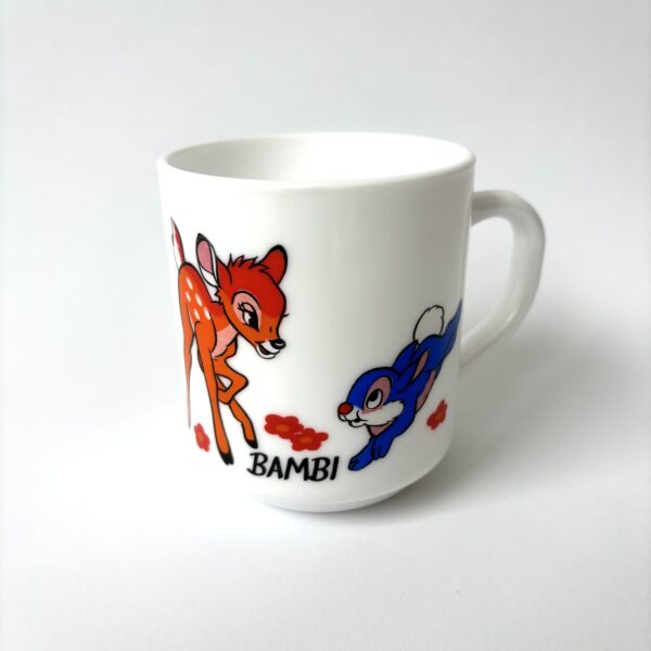 Mok Arcopal France Bambi uit 1987 - inhoud 200 ml (1) Vintage Bambi mok/beker van Arcopal France (opaalglas) uit 1987