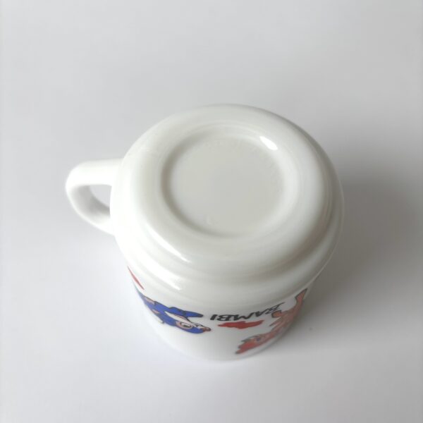 Mok Arcopal France Bambi uit 1987 - inhoud 200 ml (4) Mok Arcopal France Bambi uit 1987 - inhoud 200 ml (4)