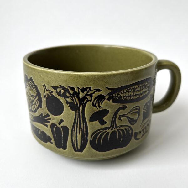 Soepkommen (groot) met afbeeldingen van groenten - inhoud 450 ml - 2 stuks (6) Soepkommen (groot) met afbeeldingen van groenten - inhoud 450 ml - 2 stuks (6)