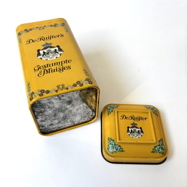 Blik De Ruijter's Gestampte Muisjes - afmeting 13x7x7 cm (4) Blik De Ruijter's Gestampte Muisjes - afmeting 13x7x7 cm (4)