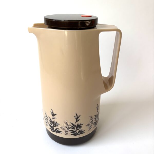 Thermoskan Dr. Zimmermann Rotpunkt - inhoud 1 l (3) Thermoskan Dr. Zimmermann Rotpunkt - inhoud 1 l (3)