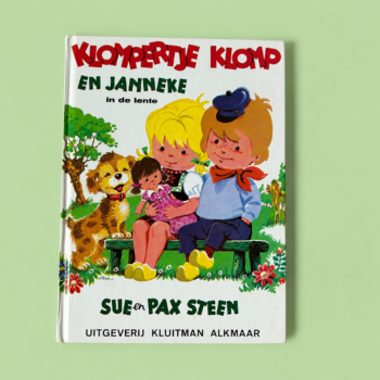 Vintage kinderboek Klompertje Klomp en Janneke in de lente, geschreven door Sue Steen en geïllustreerd (gekleurde plaatjes) door Pax Steen.